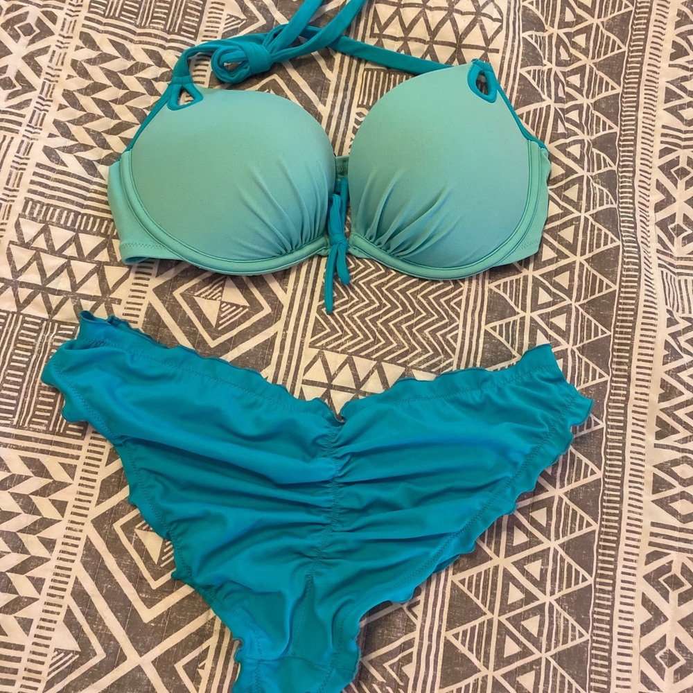 Victoria secret medium bottoms and 36C top